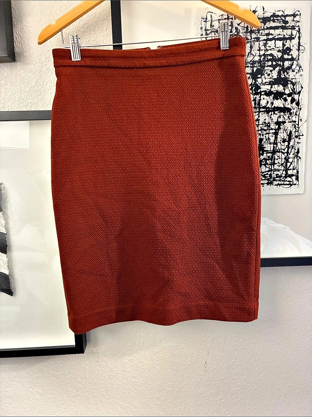 Ann Taylor Women's Midi Pencil Skirt in Rust Size 4